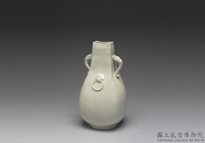 图片[2]-Square vessel with incised decoration, applied mask and dragon-shaped handles, Ding ware, Northern Song to Jin dynasty, 12th-13th centuries-China Archive